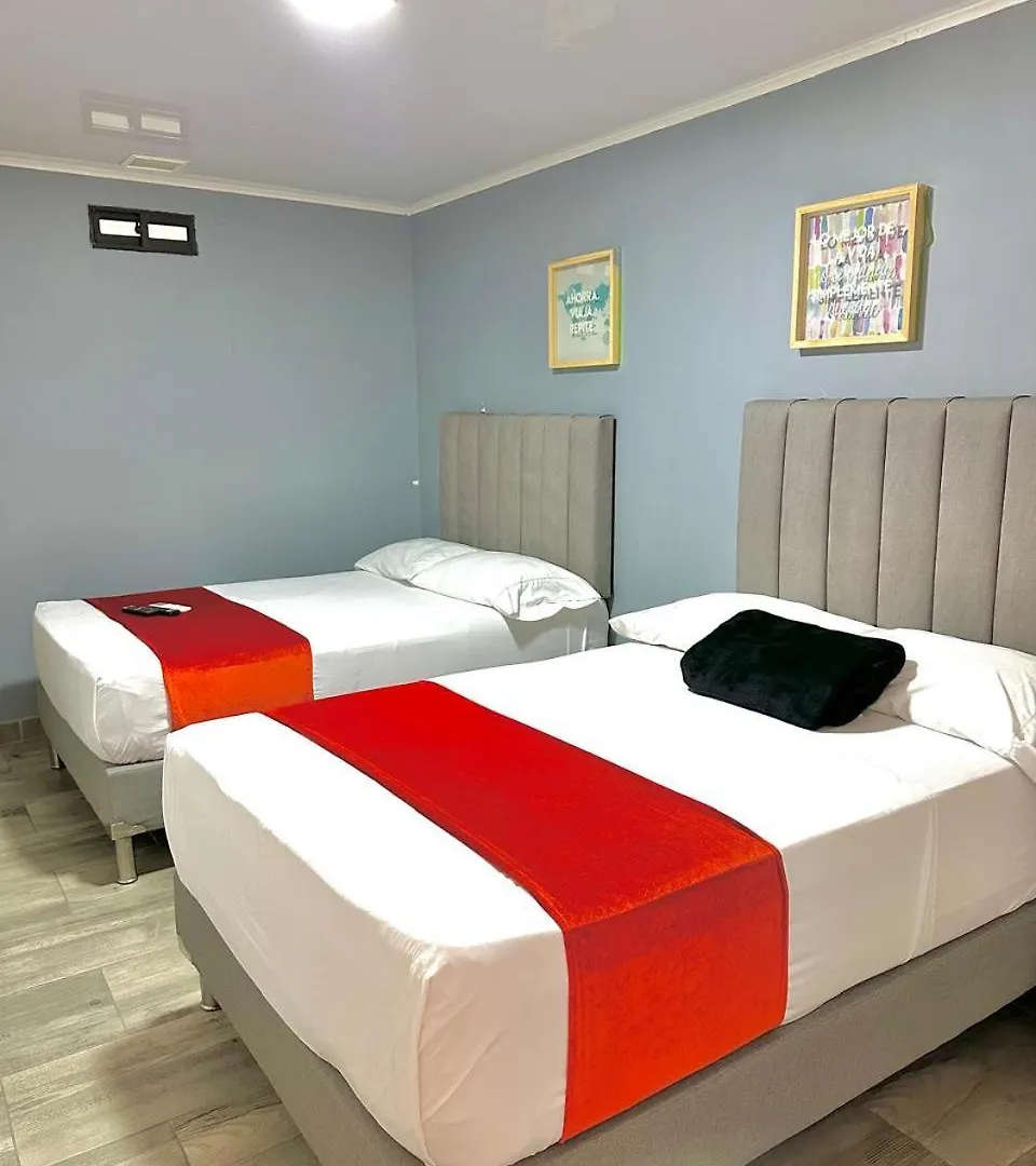 Hotel Nakama Medellin 3*,  Colombia